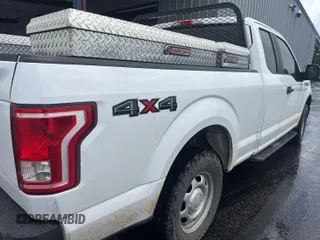 2017 Ford F-150 XL with VIN 1FTEX1E84HKE25601, listed as a IAAI auction lot 42737670 with 215,196 mi miles and . Bid and sale history available at DreamBid. Image 5.