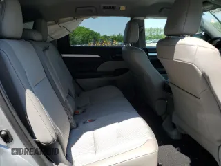2017 Toyota Highlander LE with VIN 5TDBZRFH5HS481159, listed as a Copart auction lot 59106835 with Not provided miles and Salvage title. Bid and sale history available at DreamBid. Image 11.