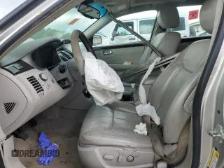 2008 Cadillac DTS 1SC z VIN 1G6KD57Y08U115792, wystawiony jako Copart lot #54579365 z przebiegiem 126 236 mil mil oraz Szkoda całkowita • Salvage title. Historia ofert i sprzedaży dostępna na DreamBid. Obrazek 7.