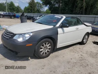 2008 Chrysler Sebring LX z VIN 1C3LC45K28N627503, wystawiony jako Copart lot #57242005 z przebiegiem 178 942 mil mil oraz Szkoda całkowita • Salvage title. Historia ofert i sprzedaży dostępna na DreamBid. Obrazek 1.