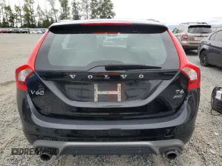 2017 Volvo V60 R-Design Platinum with VIN YV149MSS2H1372548, listed as a Copart auction lot 69565664 with 44,425 mi miles and Salvage Title. Bid and sale history available at carsss.com. Image 6.