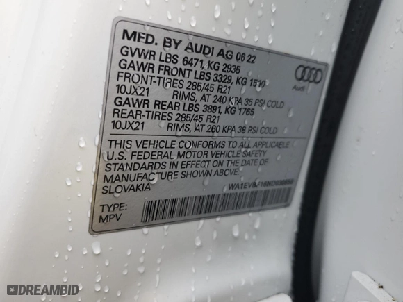 2022 Audi Q8 Premium Plus with VIN WA1EVBF16ND030858, listed as a Copart auction lot 39587974 with 19,981 mi miles. Bid and sale history available at carsss.com. Image 12.