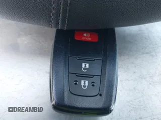 2020 Toyota RAV4 XLE with VIN 2T3P1RFV6LC125623, listed as a IAAI auction lot 42510076 with 46,530 mi miles and . Bid and sale history available at DreamBid. Image 11.