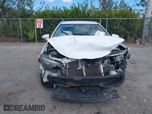 2018 Toyota Corolla L z VIN 5YFBURHE6JP849560, wystawiony jako IAAI lot #41321313 z przebiegiem 136 310 mil mil oraz . Historia ofert i sprzedaży dostępna na DreamBid. Obrazek 12.