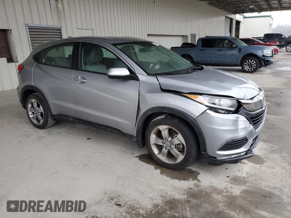 2021 Honda HR-V LX with VIN 3CZRU5H37MM729956, listed as a Copart auction lot 44676175 with 46,186 mi miles and Salvage Title. Bid and sale history available at carsss.com. Image 4.