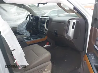 2017 GMC Sierra 1500 SLT z VIN 3GTU2NEC7HG450490, wystawiony jako IAAI lot #41400241 z przebiegiem 89 336 mil mil oraz . Historia ofert i sprzedaży dostępna na DreamBid. Obrazek 5.