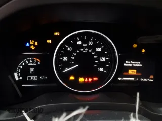2021 Honda HR-V EX with VIN 3CZRU6H51MM734643, listed as a Copart auction lot 43335265 with 42,137 mi miles and Salvage Title. Bid and sale history available at carsss.com. Image 9.