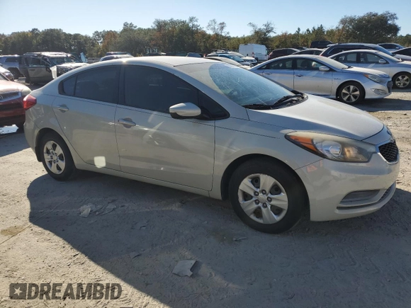 2014 Kia Forte LX with VIN KNAFK4A64E5187863, listed as a Copart auction lot 86039744 with 136,265 mi miles and Salvage Title. Bid and sale history available at carsss.com. Image 4.