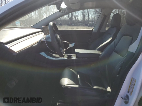 2020 Tesla Model Y Long Range with VIN 5YJYGDEE2LF041925, listed as a Copart auction lot 47092675 with 75,871 mi miles and Salvage Title. Bid and sale history available at DreamBid. Image 7.