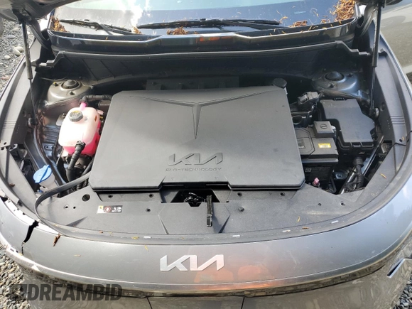 2024 Kia Niro Wind with VIN KNDCR3L1XR5079928, listed as a Copart auction lot 54230885 with 13,771 mi miles and Salvage Title. Bid and sale history available at DreamBid. Image 12.