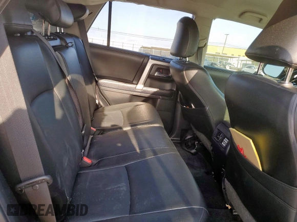 2018 Toyota 4Runner SR5 с VIN JTEZU5JR6J5179456, выставлен на аукционе Copart как лот 53583595 с пробегом 59 266 миль миль и Списание • Salvage title. История ставок и продаж доступна на DreamBid. Изображение 11.