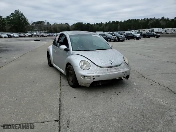 2001 Volkswagen New Beetle GLS with VIN 3VWCP21C61M475029, listed as a Copart auction lot 88362255 with NaN miles and Salvage Title. Bid and sale history available at carsss.com. Image 11.