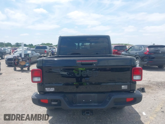 2022 Jeep Gladiator Willys Sport z VIN 1C6HJTAG7NL161701, wystawiony jako IAAI lot #42097144 z przebiegiem 32 989 mil mil oraz . Historia ofert i sprzedaży dostępna na DreamBid. Obrazek 17.