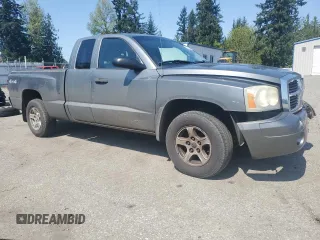 2006 Dodge Dakota SLT with VIN 1D7HW42KX6S520054, listed as a Copart auction lot 53320995 with 205,206 mi miles and Salvage Title. Bid and sale history available at carsss.com. Image 4.