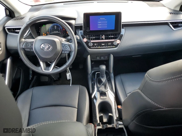 2024 Toyota Corolla Cross XLE with VIN 7MUEAABG7RV081372, listed as a Copart auction lot 44981125 with 16,355 mi miles and Salvage Title. Bid and sale history available at carsss.com. Image 8.