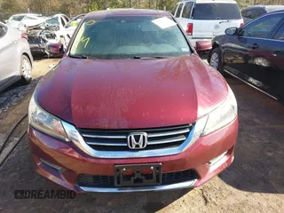 2013 Honda Accord Sdn EX-L with VIN 1HGCR2F86DA272193, listed as a IAAI auction lot 41873222 with 147,809 mi miles. Bid and sale history available at carsss.com. Image 12.