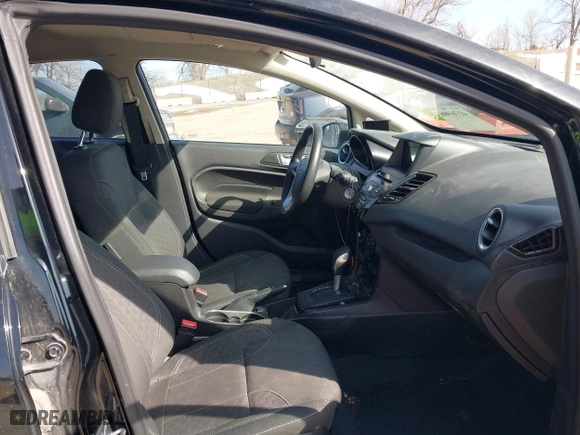 2016 Ford Fiesta SE with VIN 3FADP4EJ3GM170260, listed as a IAAI auction lot 41769063 with 137,970 mi miles. Bid and sale history available at carsss.com. Image 5.