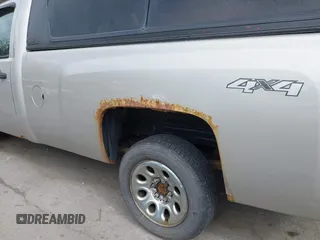 2008 Chevrolet Silverado 1500 1LT with VIN 1GCEK14078E156874, listed as a IAAI auction lot 42176346 with 194,733 mi miles and . Bid and sale history available at DreamBid. Image 6.