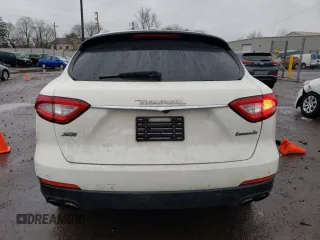 2018 Maserati Levante S with VIN ZN661YUA2JX299328, listed as a Copart auction lot 42478323 with 74,424 mi miles. Bid and sale history available at carsss.com. Image 6.