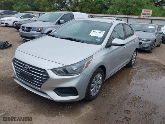 2019 Hyundai Accent SE with VIN 3KPC24A33KE060162, listed as a IAAI auction lot 41921814 with 83,793 mi miles. Bid and sale history available at carsss.com. Image 17.
