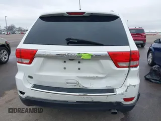 2013 Jeep Grand Cherokee Overland with VIN 1C4RJECG3DC620873, listed as a IAAI auction lot 40909601 with 195,374 mi miles. Bid and sale history available at carsss.com. Image 16.