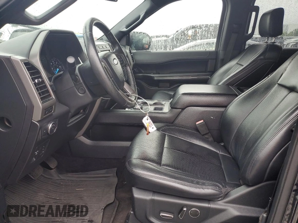 2019 Ford Expedition Max XLT z VIN 1FMJK1HT9KEA08392, wystawiony jako Copart lot #64924385 z przebiegiem 166 287 mil mil oraz Czysty tytuł • Clean title. Historia ofert i sprzedaży dostępna na DreamBid. Obrazek 7.