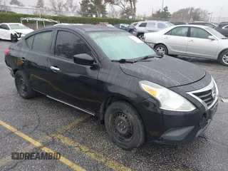 2016 Nissan Versa S Plus with VIN 3N1CN7AP4GL906168, listed as a IAAI auction lot 41562501 with 194,902 mi miles. Bid and sale history available at carsss.com. Image 1.