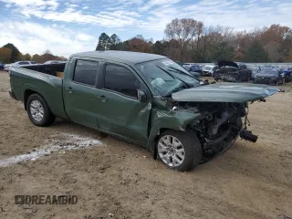 2024 Nissan Frontier SV z VIN 1N6ED1FJXRN610128, wystawiony jako Copart lot #84443644 z przebiegiem Nie podano mil oraz Szkoda całkowita • Salvage title. Historia ofert i sprzedaży dostępna na DreamBid. Obrazek 4.