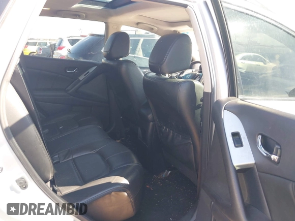2013 Nissan Murano SL z VIN JN8AZ1MU5DW205852, wystawiony jako IAAI lot #41465599 z przebiegiem 149 015 mil mil oraz . Historia ofert i sprzedaży dostępna na DreamBid. Obrazek 7.