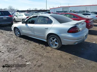 2004 Pontiac Grand Am SE1 with VIN 1G2NF52E54M646874, listed as a IAAI auction lot 41564072 with 97,437 mi miles. Bid and sale history available at carsss.com. Image 3.