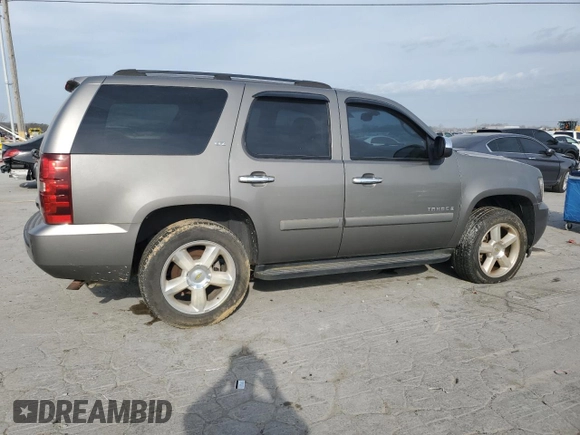2007 Chevrolet Tahoe LTZ z VIN 1GNFK13097J279157, wystawiony jako Copart lot #48829195 z przebiegiem 281 617 mil mil oraz Czysty tytuł • Clean title. Historia ofert i sprzedaży dostępna na DreamBid. Obrazek 3.