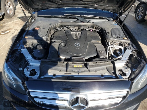 2017 Mercedes-Benz E-Class E 400 Luxury with VIN WDDZH6GB6HA137367, listed as a Copart auction lot 86513874 with 139,886 mi miles and Salvage Title. Bid and sale history available at carsss.com. Image 11.