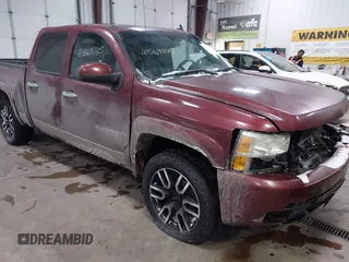 2008 Chevrolet Silverado 1500 LTZ with VIN 3GCEK13MX8G203635, listed as a IAAI auction lot 41569705 with 168,495 mi miles. Bid and sale history available at carsss.com. Image 1.