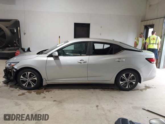 2021 Nissan Sentra SV with VIN 3N1AB8CV4MY233303, listed as a IAAI auction lot 41935664 with 25,878 mi miles and . Bid and sale history available at DreamBid. Image 15.