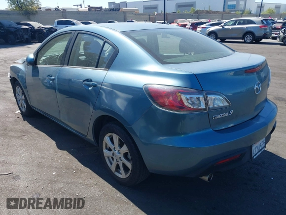 2011 Mazda 3 i Touring with VIN JM1BL1VG0B1498676, listed as a IAAI auction lot 42698676 with 111,719 mi miles and . Bid and sale history available at DreamBid. Image 3.
