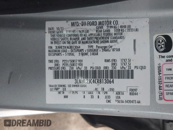 2012 Lincoln MKZ with VIN 3LNHL2JC4CR813064, listed as a IAAI auction lot 41638682 with 146,121 mi miles. Bid and sale history available at carsss.com. Image 9.