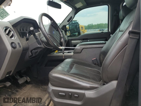 2012 Ford F-350 XL with VIN 1FT8W3DT5CEB27728, listed as a Copart auction lot 52887855 with 332,900 mi miles and Clean Title. Bid and sale history available at DreamBid. Image 7.