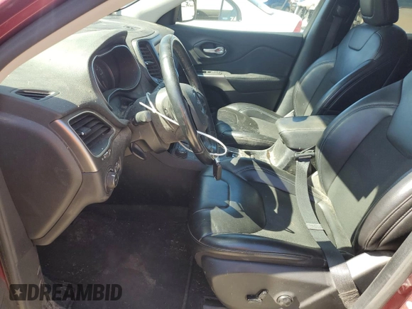 2020 Jeep Cherokee Latitude Plus z VIN 1C4PJMLX9LD505933, wystawiony jako Copart lot #50607275 z przebiegiem 100 309 mil mil oraz Szkoda całkowita • Salvage title. Historia ofert i sprzedaży dostępna na DreamBid. Obrazek 7.