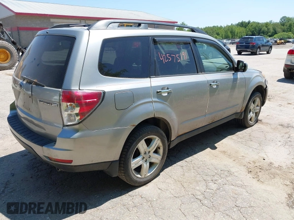 2009 Subaru Forester X with VIN JF2SH63699G736476, listed as a IAAI auction lot 42575191 with 191,589 mi miles and . Bid and sale history available at DreamBid. Image 4.