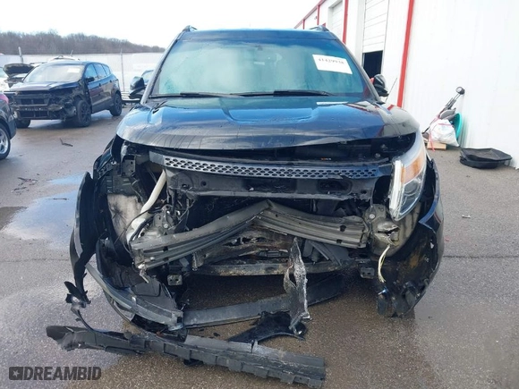 2014 Ford Explorer Limited with VIN 1FM5K8F82EGA63008, listed as a IAAI auction lot 41429938 with 1 mi miles. Bid and sale history available at carsss.com. Image 6.
