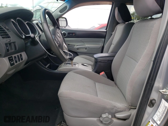2015 Toyota Tacoma with VIN 3TMMU4FN7FM086266, listed as a Copart auction lot 47877855 with 107,381 mi miles and Clean title. Bid and sale history available at DreamBid. Image 7.