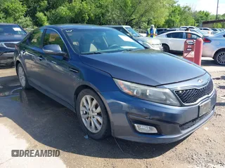 2015 Kia Optima LX with VIN 5XXGM4A71FG400128, listed as a IAAI auction lot 42106109 with 185,667 mi miles and . Bid and sale history available at carsss.com. Image 1.