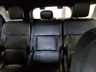 2022 Ford Police Interceptor Utility z VIN 1FM5K8AW1NNA09765, wystawiony jako Copart lot #71442844 z przebiegiem Nie podano mil oraz Szkoda całkowita • Salvage title. Historia ofert i sprzedaży dostępna na DreamBid. Obrazek 10.