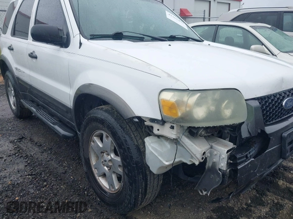 2005 Ford Escape XLT with VIN 1FMCU03195KB11045, listed as a IAAI auction lot 42366299 with 280,737 mi miles and . Bid and sale history available at DreamBid. Image 6.