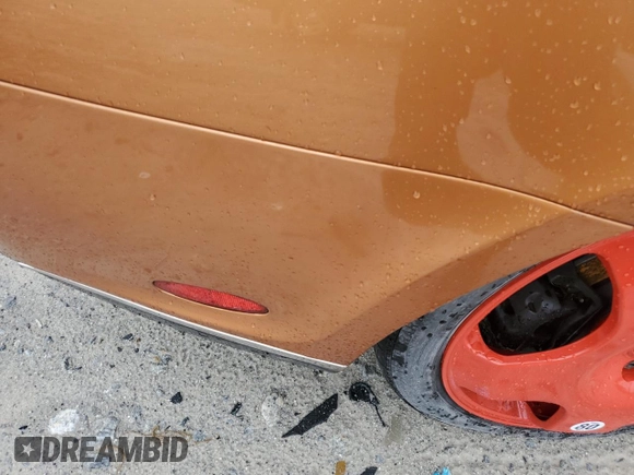 2010 Bentley Continental GT with VIN SCBDR3ZA2AC065164, listed as a Copart auction lot 51830035 with 81,088 mi miles and Salvage Title. Bid and sale history available at DreamBid. Image 12.