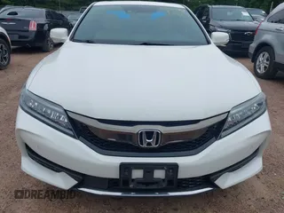 2016 Honda Accord Touring with VIN 1HGCT2B09GA007614, listed as a IAAI auction lot 42532621 with 200,935 mi miles and . Bid and sale history available at DreamBid. Image 12.