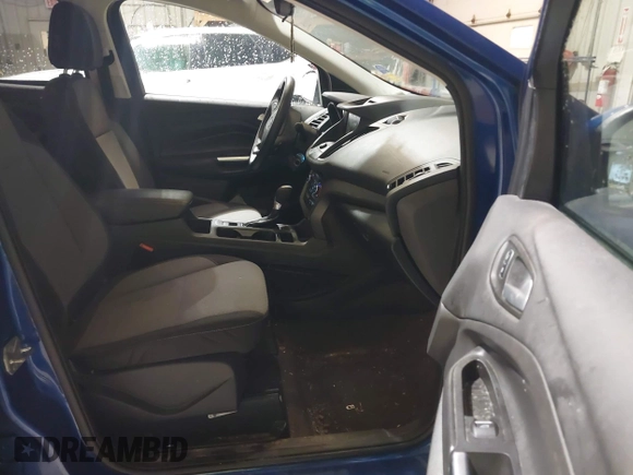 2017 Ford Escape SE with VIN 1FMCU0GD7HUB99218, listed as a IAAI auction lot 41941432 with 92,090 mi miles and . Bid and sale history available at DreamBid. Image 5.