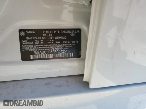 2011 BMW 3 Series 328i xDrive with VIN WBAUU3C52BA542516, listed as a Copart auction lot 81572764 with Not Provided miles and Salvage Title. Bid and sale history available at DreamBid. Image 14.