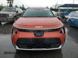 2023 Kia Niro Wave with VIN KNDCT3L13P5021223, listed as a Copart auction lot 47234065 with 40,310 mi miles and Salvage Title. Bid and sale history available at DreamBid. Image 5.