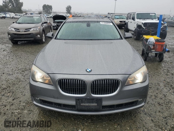 2012 BMW 7 Series 740Li with VIN WBAKB4C58CC576436, listed as a Copart auction lot 41396655 with 117,605 mi miles and Salvage title. Bid and sale history available at DreamBid. Image 5.